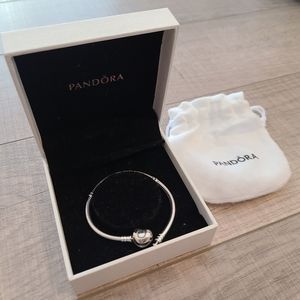 NEW Pandora Bracelet Moments Heart Clasp Snake Chain Sterling Silver